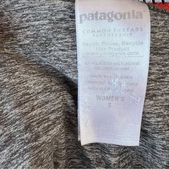 Patagonia Leggings Women’s Gray Heathered Centered Crop Capri Tight Yoga Small - Picture 3 of 5